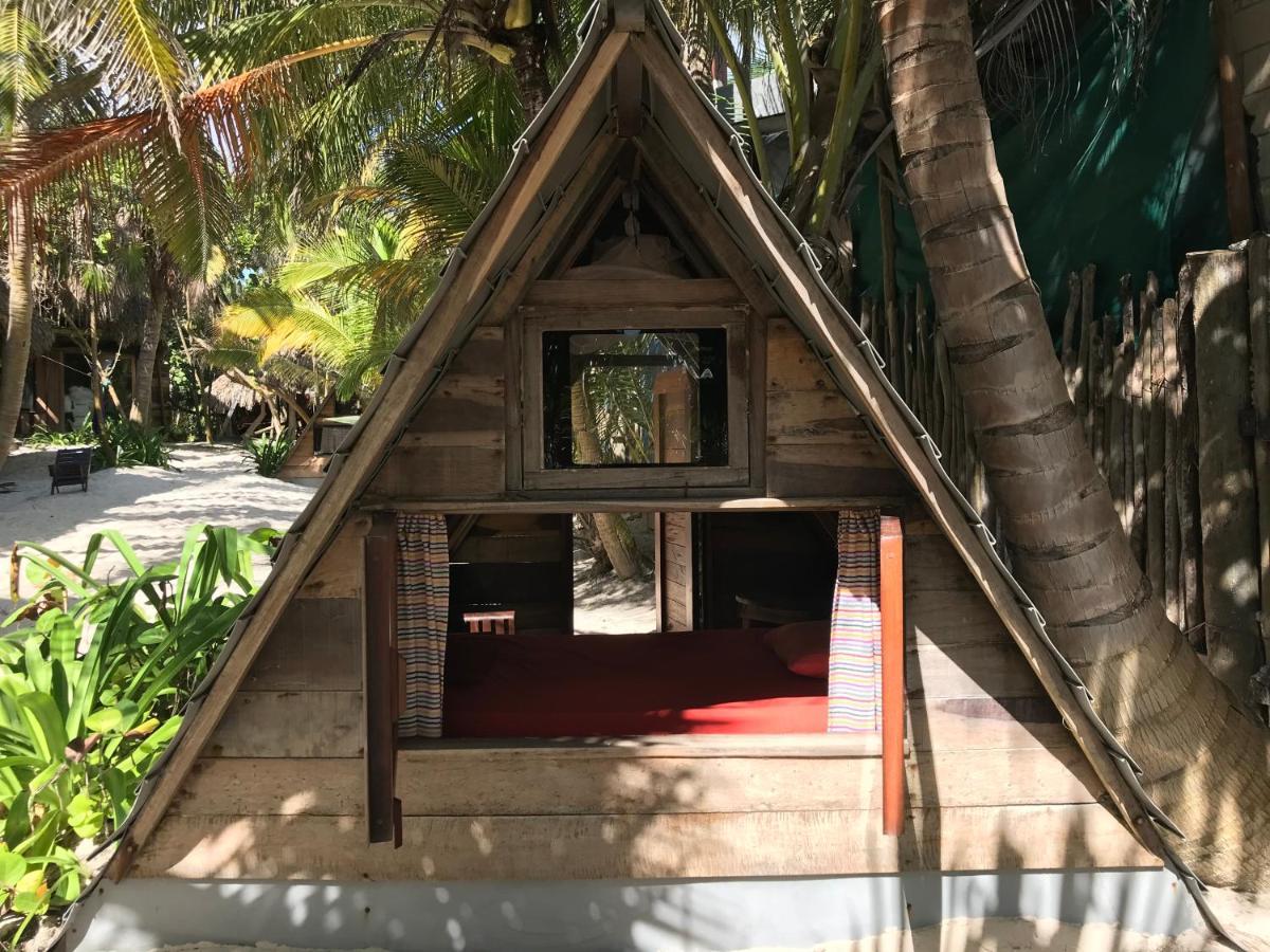 Chavez Eco Beach Camping And Cabanas Тулум Экстерьер фото